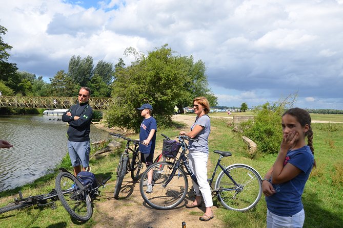 Oxford Bike Tour With Student Guide - Logistics and Meeting Point