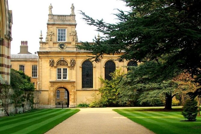 Oxford Official University & City Tour - Meeting Point Details