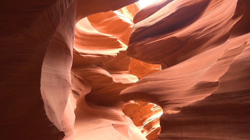 Page: Lower Antelope Canyon Ticket and Guided Hiking Tour - Common questions