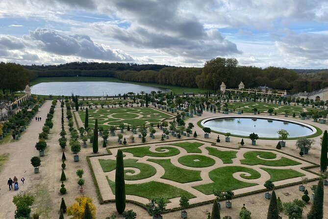 Palace of Versailles by Train From Paris - Return Journey to Paris