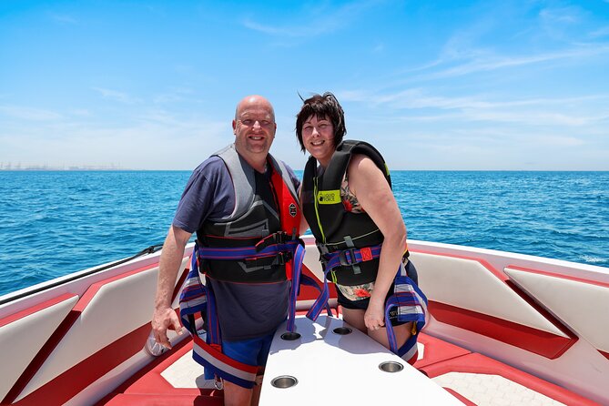 Parasailing in Dubai : Palm Jumeirah View and JBR Beach View - Directions and Location Information