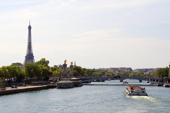 Paris Wheelchair Accessible Custom Tour: Full-Day W/ Local Guide - Additional Resources