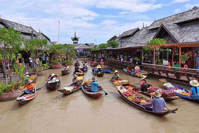 Pattaya Floating Market - Common questions