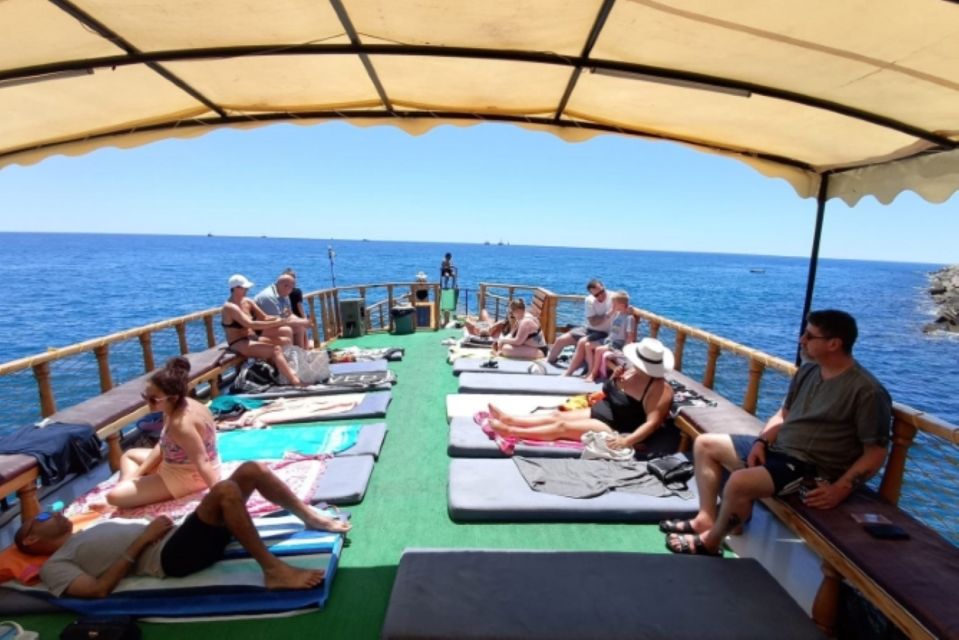 Peaceful Bliss: Alanya's Quiet Relax Boat - Directions for a Relaxing Voyage