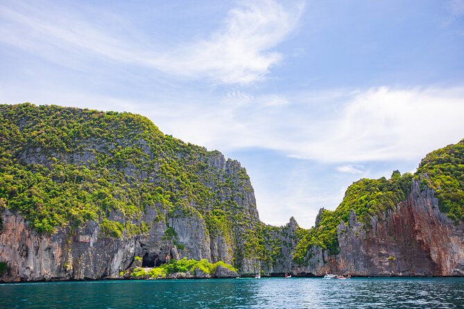 Phi Phi Island, Maya Bay, Green Island and Khai Island Full Day Tour From Phuket - Common questions