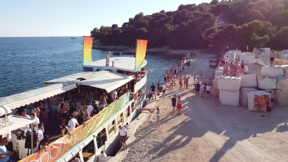 Poreč: Boat Party With Transfer From Pula - Directions for Boat Party Attendees