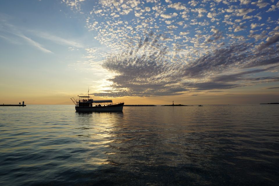 Poreč: Romantic Sunset Boat Ride With Included Drinks - Directions