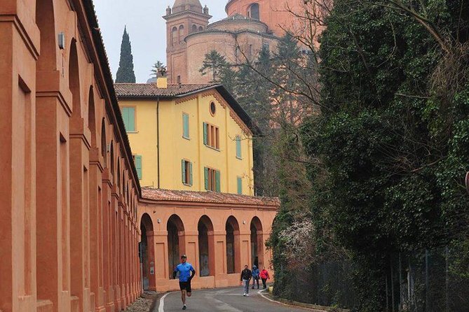 Porticoes of Bologna and Basilica San Luca Guided Tour - Last Words