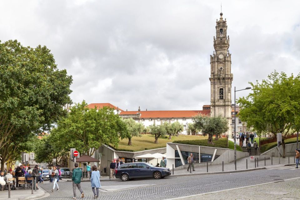 Porto: Private Customizable Sightseeing Tour With a Local - Common questions