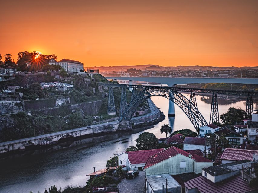 Porto: Private Half Day Walking Tour With Photos - Traditional Neighborhoods Visit