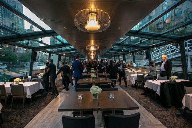 Premier Chicago River Dinner Cruise - Celebratory Experiences