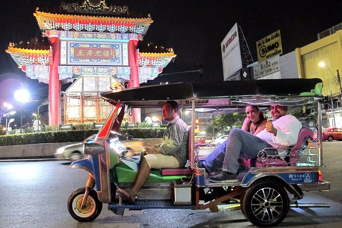 Private Bangkok Night City Tour by Tuk-Tuk With Thai Food - Tour Experience