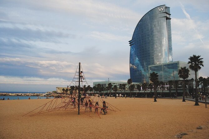 Private Barcelona Bike Tour, Gaudis Art and Medieval Districts With Local Guide - Traveler Reviews and Ratings