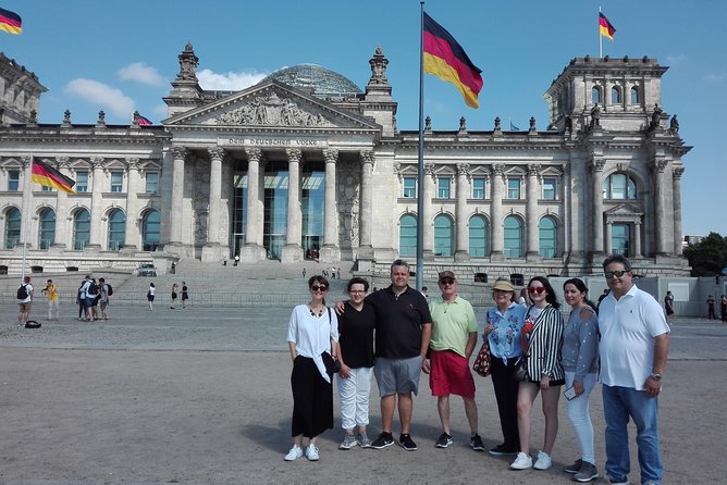 Private Berlin Bike Tour in Spanish or English - Reviews and Ratings Overview