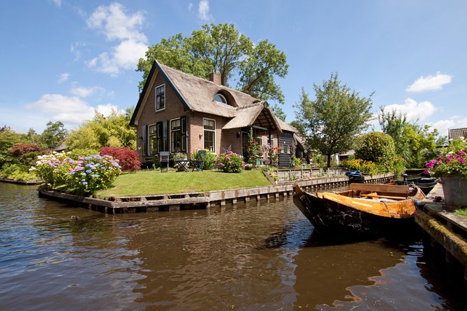 Private Day Trip to Giethoorn and the Enclosing Dike - Cancellation Policy