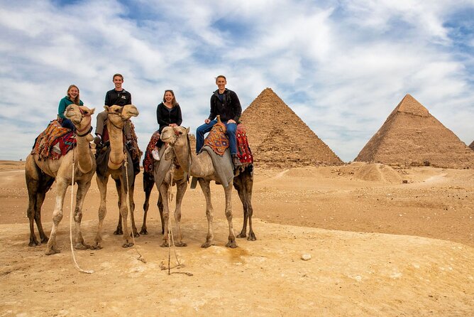 Private Full-Day Tour to Giza Pyramids,Sphinx,Memphis, and Saqqara - Common questions