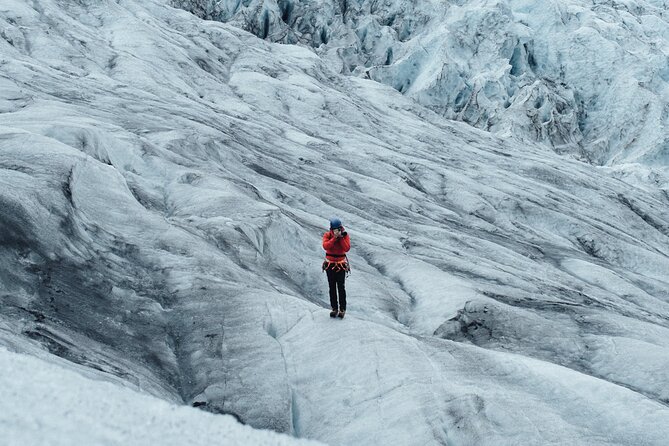 Private Glacier Hike on Falljökull With Local Guide - Common questions