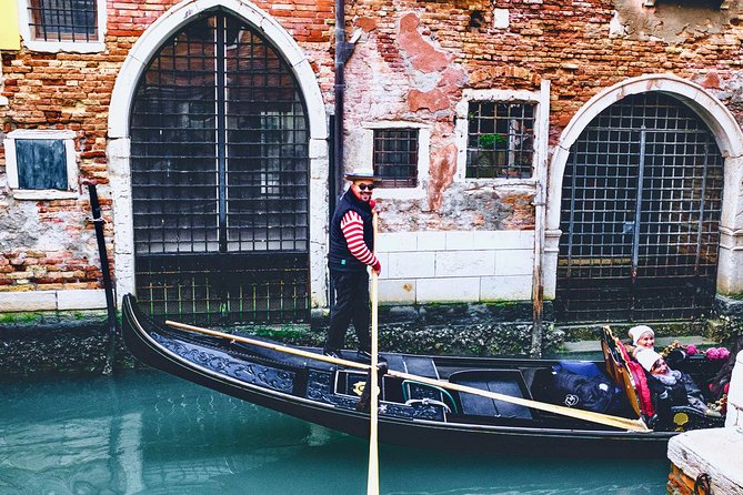 Private Gondola Ride in Venice - Common questions