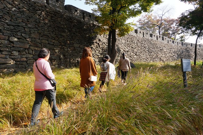 Private Seoul City Wall Trail Full-Day Hiking Tour With Lunch - Additional Information
