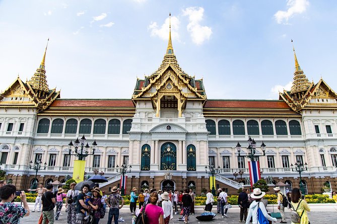 Private Tour: Half-day Grand Palace and Wat Arun by Boat - Common questions