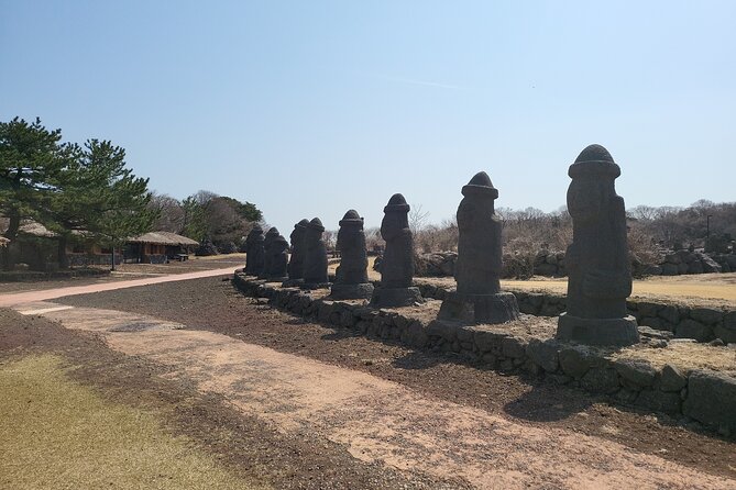 Private Tour Sangumburi Crater & Jeju Stone Park in Jeju Island - Common questions