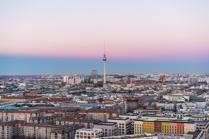 Private Transfer From Munich to Berlin With 2 Hours of Sightseeing - Common questions