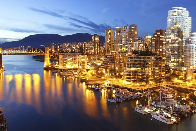 Private Transfer From Vancouver to Vancouver Airport YVR in Business Car - Operating Hours