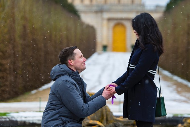 Proposal in Paris at Chateau De Versailles With Photoshoot & Video - Meeting and Pickup Details