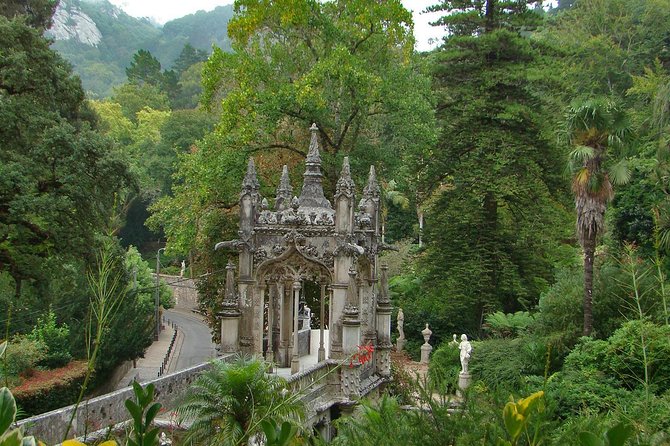 Quinta Da Regaleira and Sintra Visit Half Day Private Tour - Common questions