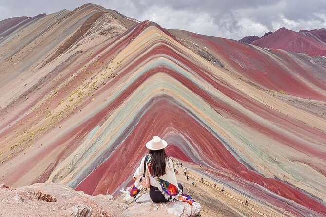Rainbow Mountain Vinicunca Red Valley Full Day (Private) - Common questions