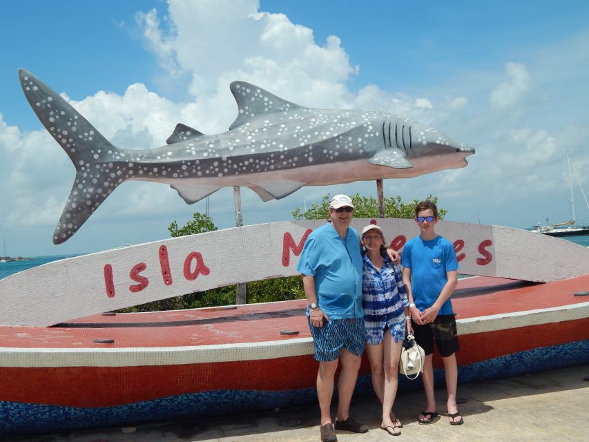 Riviera Maya: Isla Mujeres Tour With Seafood Lunch - Lunch With Ocean Views