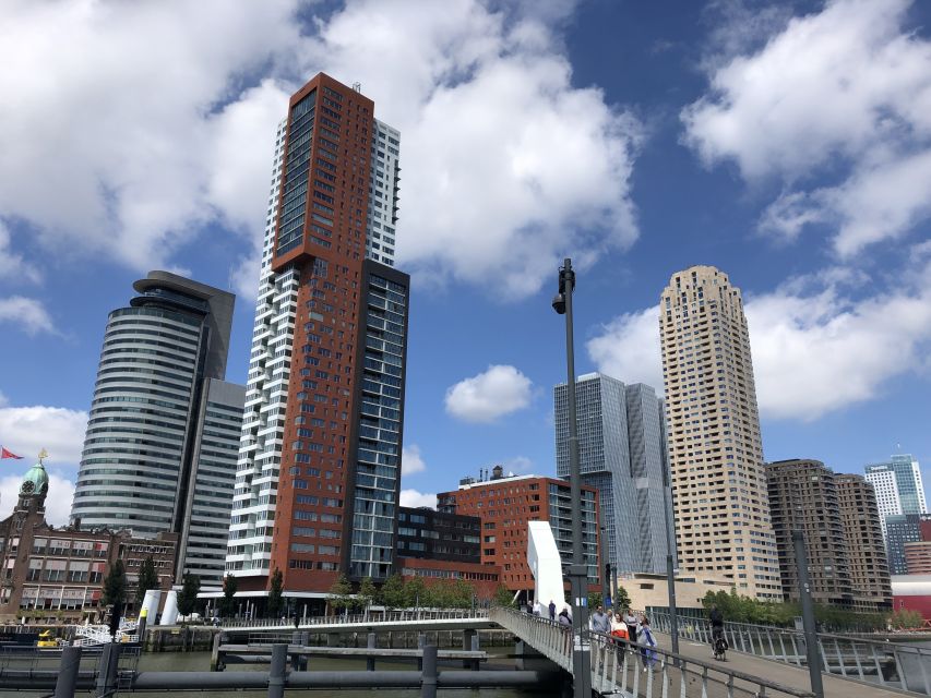 Rotterdam Architecture: Centre and South Bank With Watertaxi - Watertaxi Ride Experience