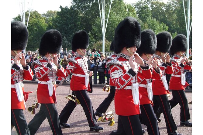 Royal London With Changing of the Guard Private Car Tour - Additional Details
