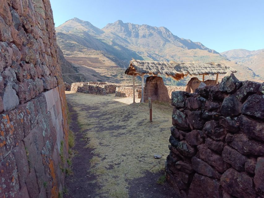 SACRED VALLEY: Excursion Through the SACRED VALLEY - Meeting Point Location