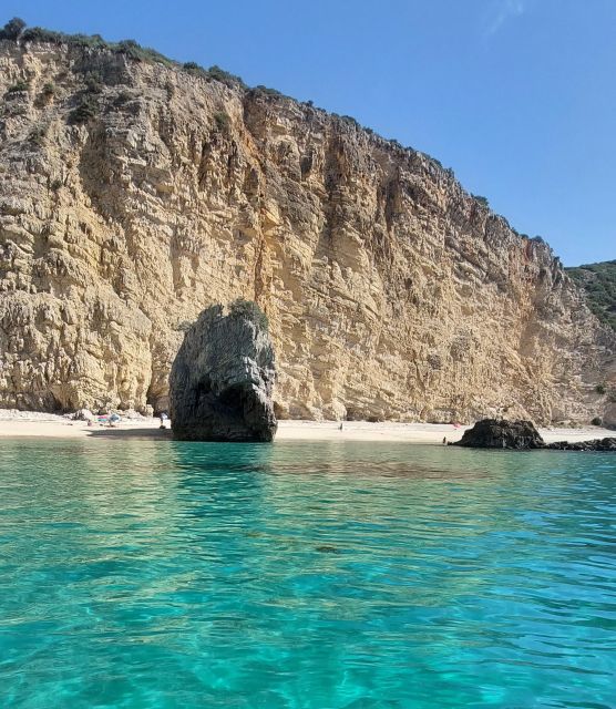 Sesimbra: Secret Bays and Beaches Boat Tour With Snorkeling - Directions