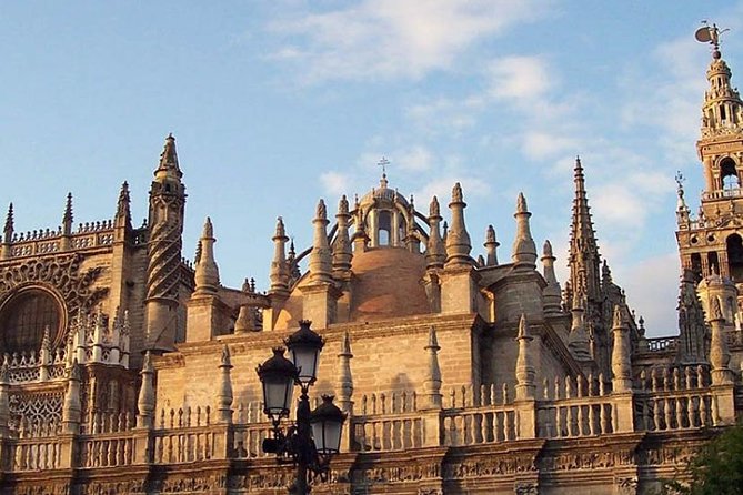 Seville Cathedral, Alcazar, and Jewish Quarter Skip-the-Line Combo Tour - Meeting Point and Time