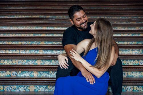 Seville: Romantic Photoshoot for Couples - Host Availability