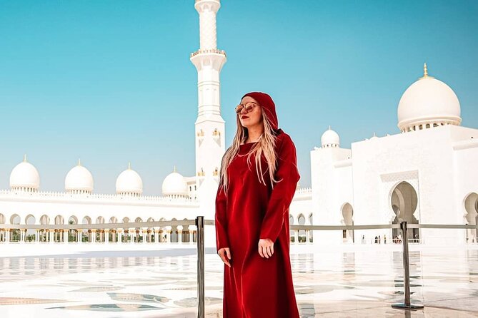 Sheikh Zayed Grand Mosque With Ferrari World From Dubai - Dining Options