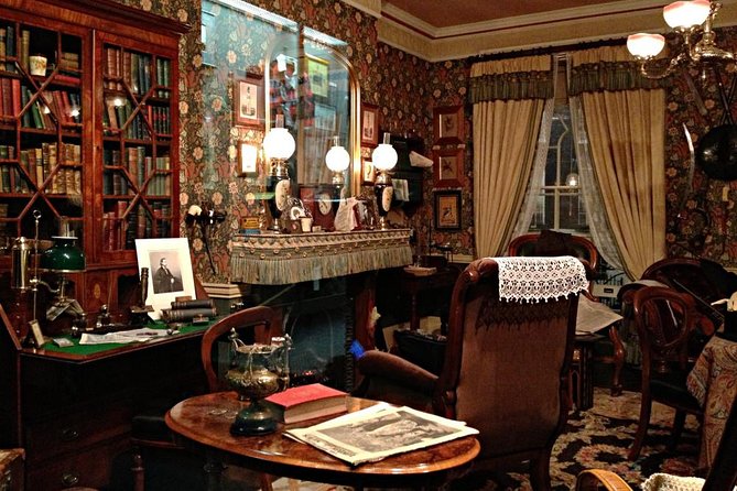 Sherlock Holmes Museum & See Londons Top Sights Walking Tour - Common questions