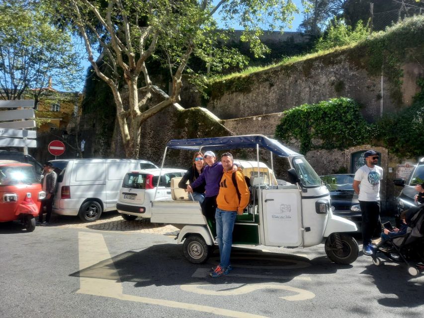 Sintra:1 Hour Tuk Tuk Experience to Pena Palace(3 Monuments) - Tour Inclusions