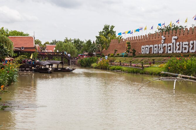 Skip the Line Admission Ticket of Ayothaya Floating Market - Common questions