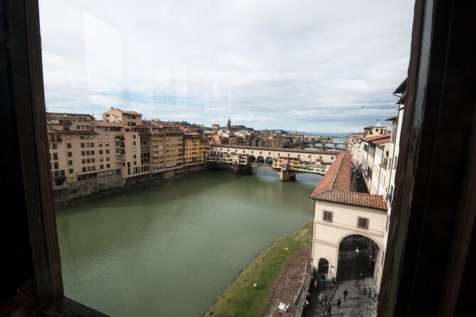 Skip the Line: Uffizi Gallery Visit With Audio-Guided Tour - Self-Guided Tour Experience