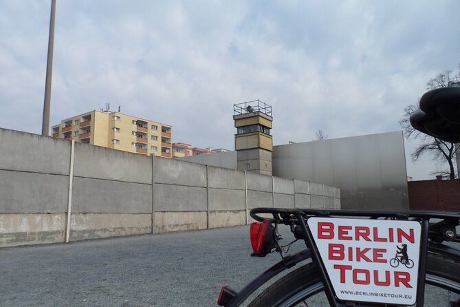 Small-Group Berlin Wall Bike Tour - Guide Details