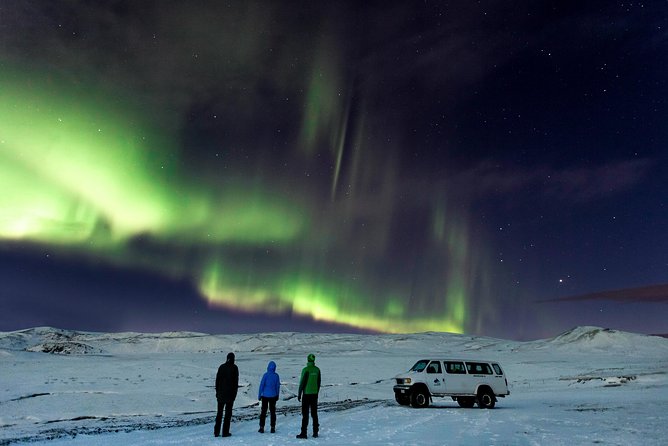 Small-Group Northern Lights Tour From Reykjavik in a Super Jeep - FREE Photos - Expert Guide Insights