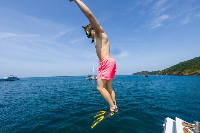 Small Groups of 20 People - Phi Phi & Bamboo Islands With Lunch - Safety Measures and Equipment Provided