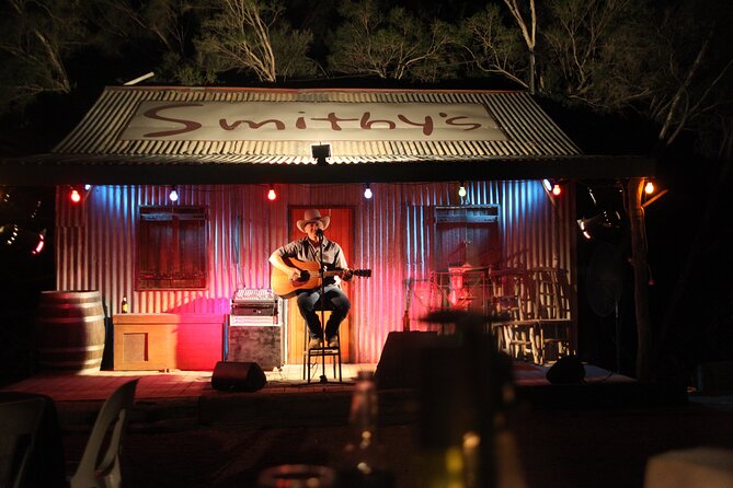 Smithys Outback Dinner and Show - Dining Under the Stars