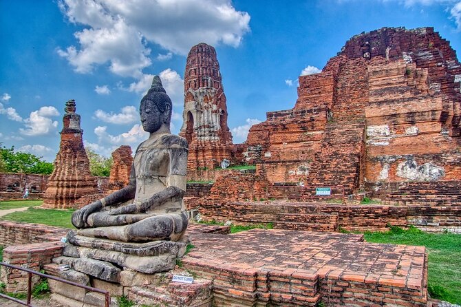 Sunset Selfie Boat Ride at Ayutthaya With a World Heritage Reside - Common questions