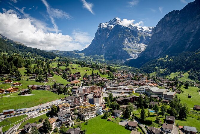 Swiss Villages Grindelwald and Interlaken Day Trip From Zurich - Memorable Excursions and Activities