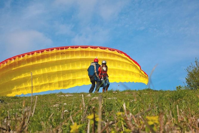Tandem Paragliding Flight in Lombardy - Additional Considerations