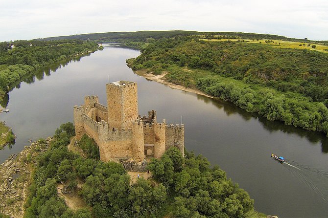 Templar Knights: Tomar and Almourol Castles Full Day Private Tour - Travel Recommendations